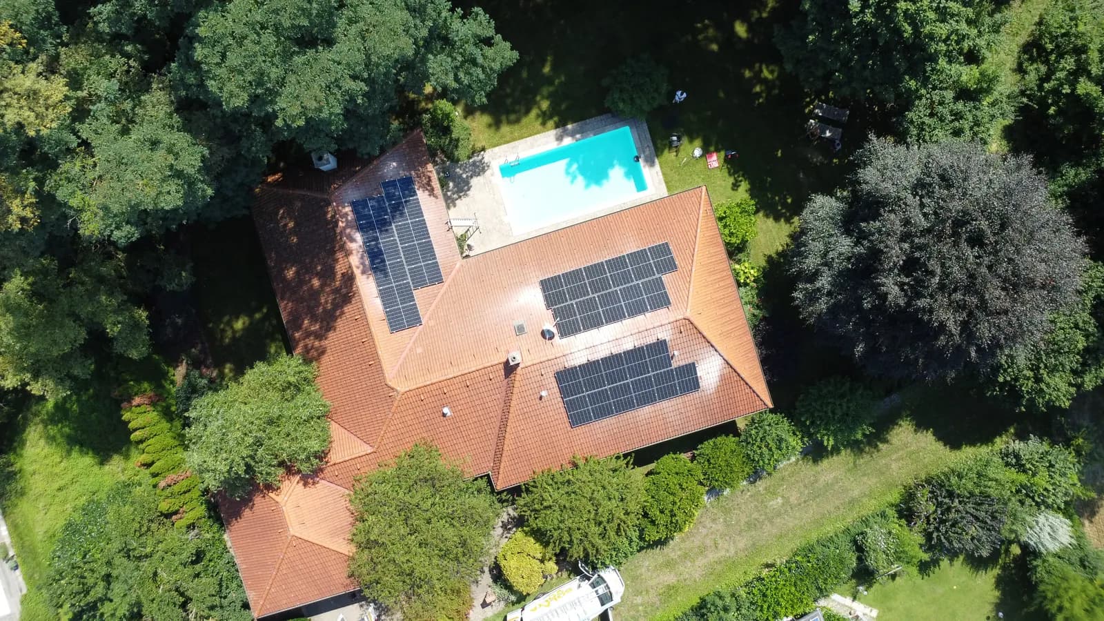 Referenzprojekt: Einfamilienhaus mit Pool